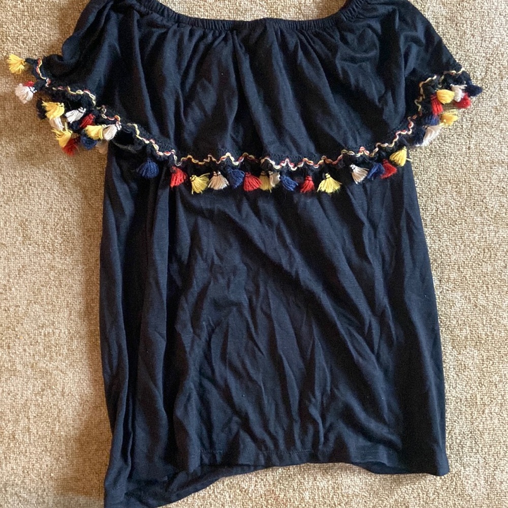 Off the shoulder top! Perfect for summer